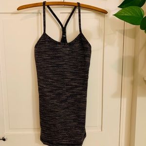 Lululemon top